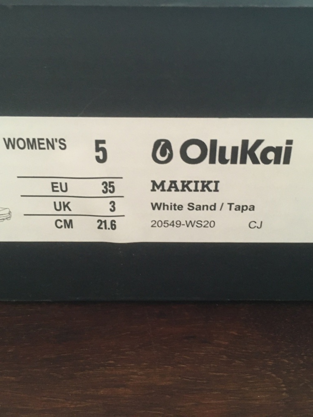 NWB $150 Olukai Makiki White Sand Tapa Women’s shoes fitness 5 neutral minamal - Picture 9 of 13